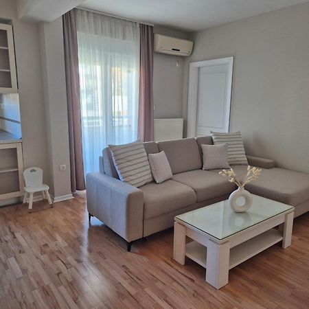 Apartman Loncar Посуши Екстериор снимка
