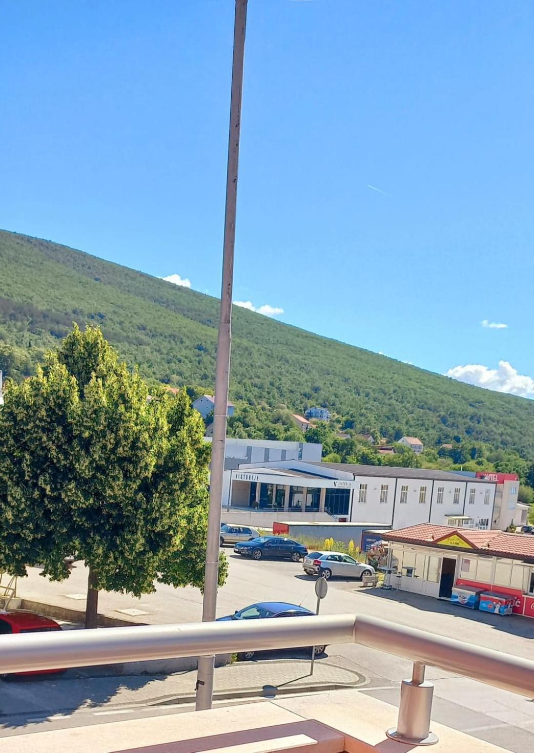 Apartman Loncar Посуши Екстериор снимка